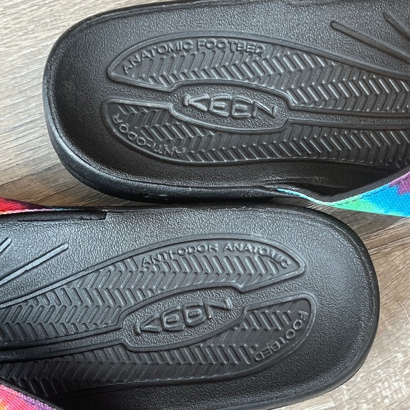 Keen Kona Tie Dye Flip Flop Thong Muticolor Sandals Mens 13 UK 12 EU 47 - Picture 3 of 10